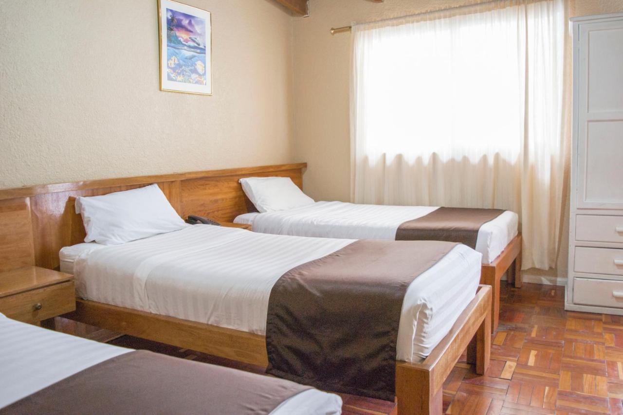 Hostal Loro Verde Quito Ngoại thất bức ảnh