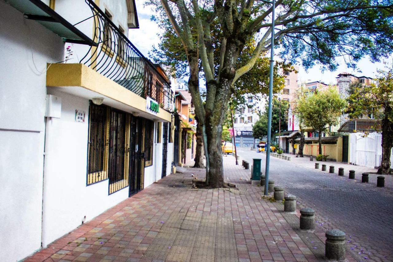 Hostal Loro Verde Quito Ngoại thất bức ảnh